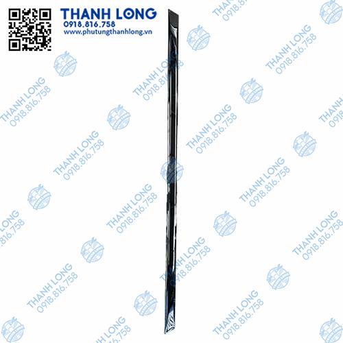 Thanh trang trí trên ba đờ xốc mạ inoc Howo TH7 460 đầu kéo Antek chất lượng loại 1