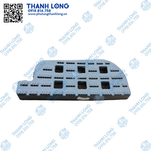 Bước chân lên xuống Auman 15T mới trên (số 3) (L)