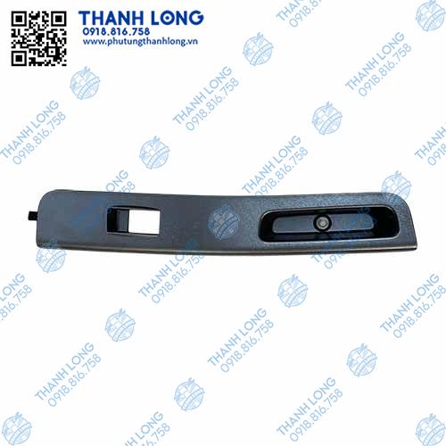 Ốp nhựa công tắc bấm kính Hyundai đô thành IZ65 (RH)
