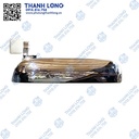 Tay mở ngoài Everest 2005 sau (R)