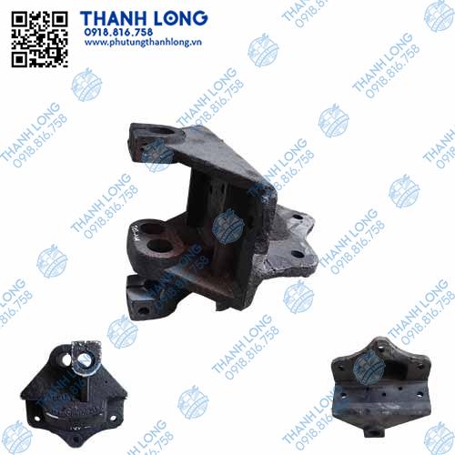 Mỏ nhíp trước của trước, Auman, R