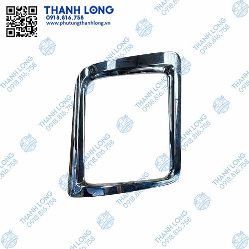 Ốp đèn pha (L) mạ ISUZU FVR/FVM 6HK1 (Chất lượng lắp ráp)
